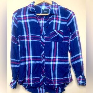 Rails Shirt Small Collar Plaid Flannel Button Down Blue Red Long Sleeve
